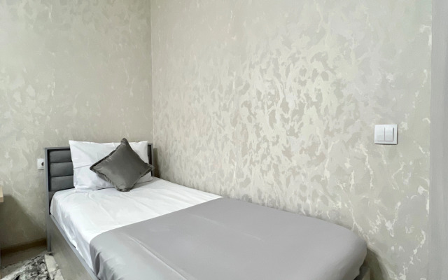 V Tsentre Tashkente Chakar 198 Ot Rnb Estate Apartments