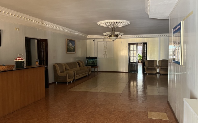 Ooo Ekstrimtur Hotel