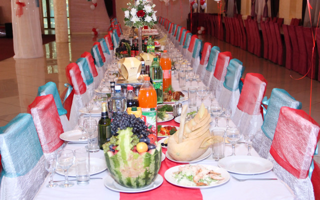 Отель Милана