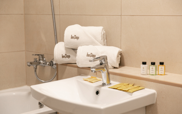 Апартаменты InnDays Уточкина 8/2 (5)