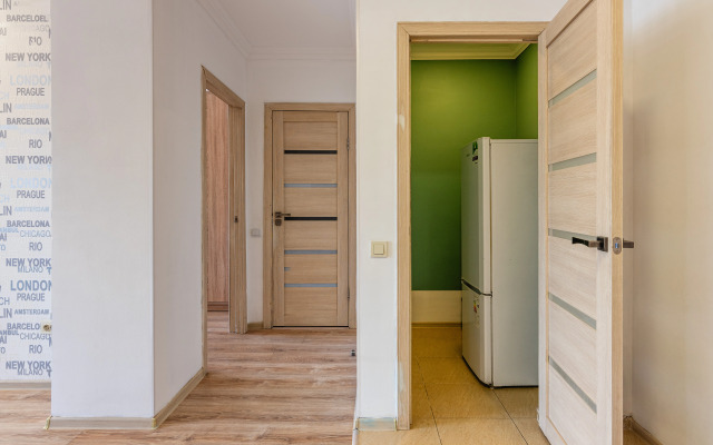 Prostota i Prostranstvo - 3-h Komnatnatnye v Minimalizme Apartment