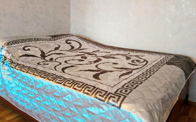 Апартаменты Двухкомнатная на Варшавском шоссе 90