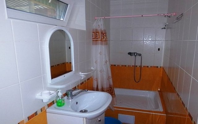 Anna Guest House
