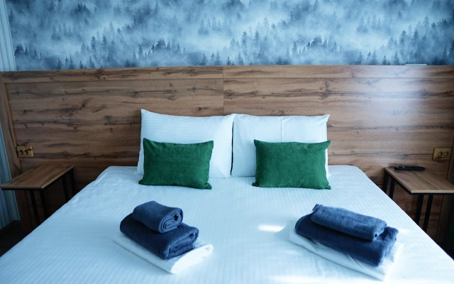 Отель Петровский Лес