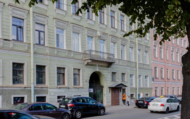 Na Fontanke DereMRents Apartments