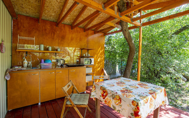 U Zapovednika Guest House