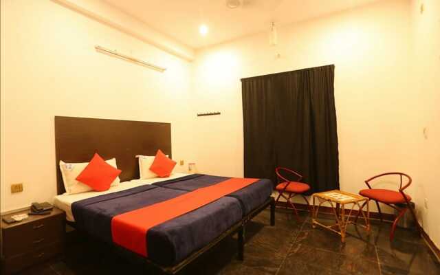 Le Apex Guest House