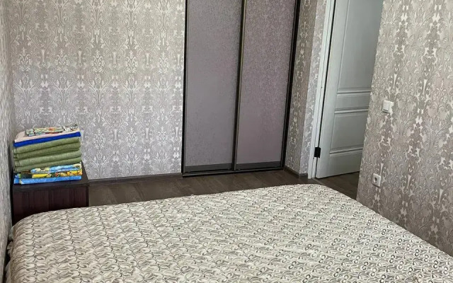 Na Chaykovskogo 6 Flat