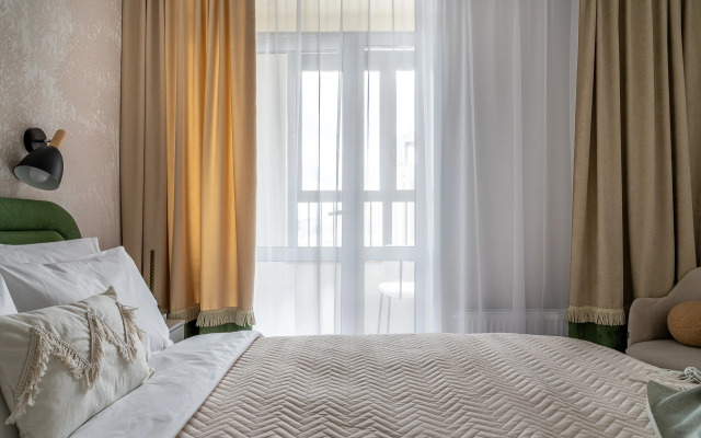 Квартира на набережной