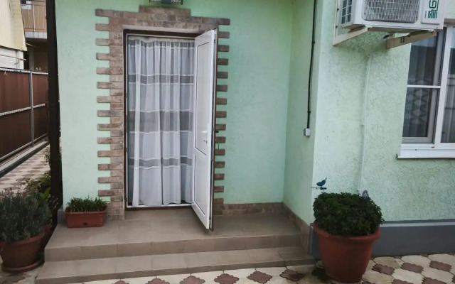 Uyutny Chastny Dom Pod Klyuch Private house