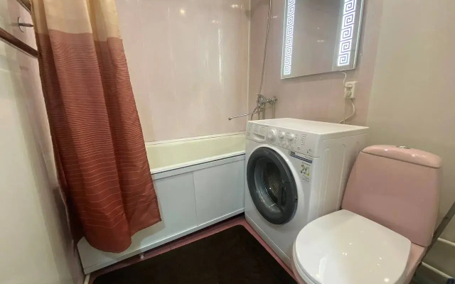 Na Komsomolskoy Flat
