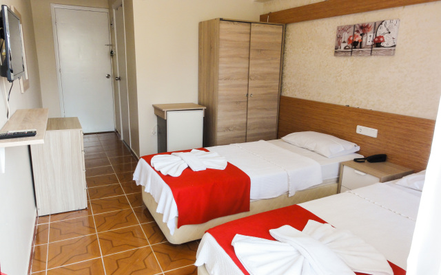 Altinersan Altinkum Didim Hotel