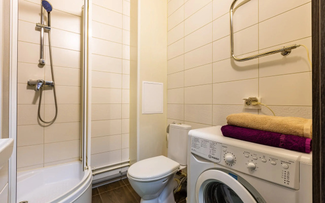 Ulybka Uyuta Na Oktyabryskoy Naberezhnoy Flat