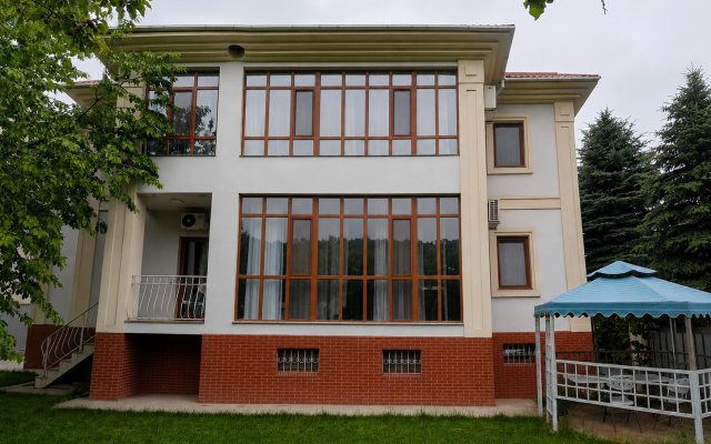 Отель Green Hill