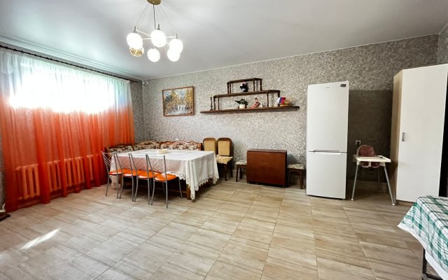 Semeyny Otdykh Guest House