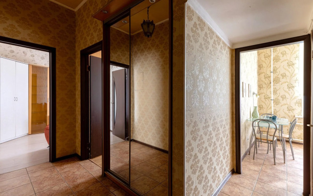 Gosti Lyubyat Na Varshavskoy 112 Flat