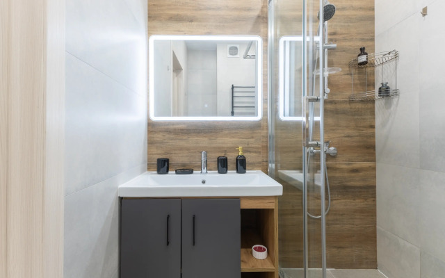 Comfort Home Na Chetaeva 43a Apartments