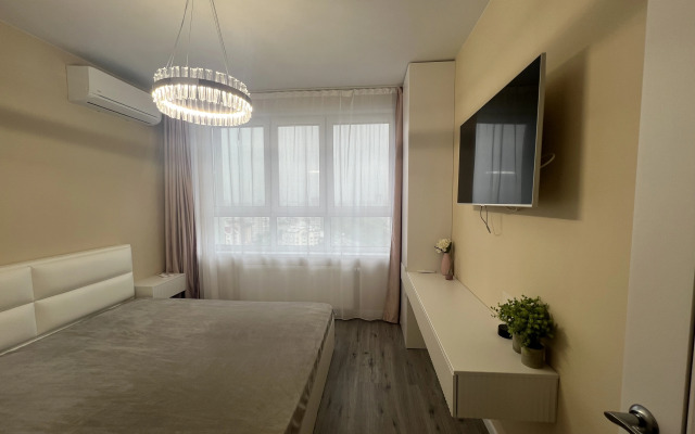 Квартира Красивая на Высоком Этаже