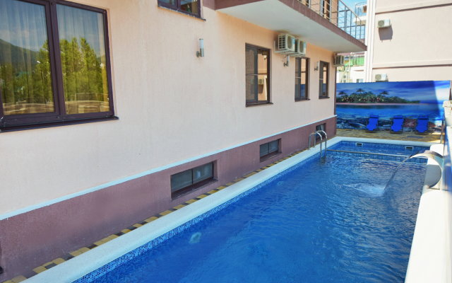 Ahilles Palas Guest house