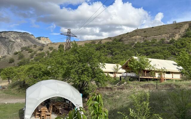 Сад Глэмпинг