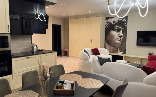 Квартира стильная 2х-к с изысканным ремонтом в ЖК Апарт