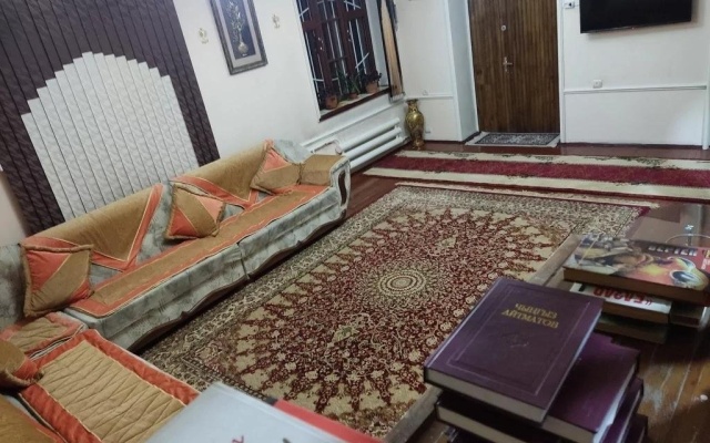 Uyut House Osh Hostel