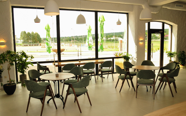 Kazak Club Hotel