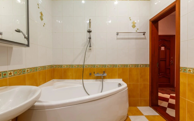 Квартира от компании Хоум Отель на Садовой 69