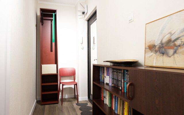 Na Rokossovskogo 12 Flat