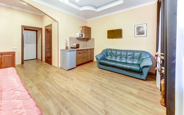 Апартаменты для 4 гостей Александрия на Спасском 6