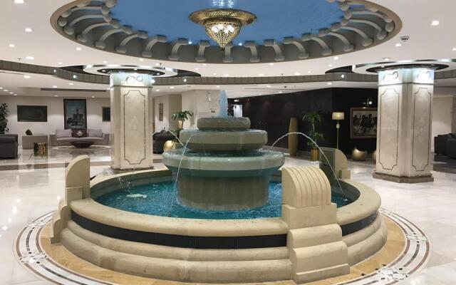 Отель Ramada Dar Al Fayzeen Makkah