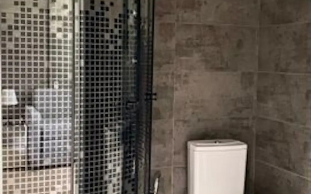 V St Vinogradny Dom 34 Flat