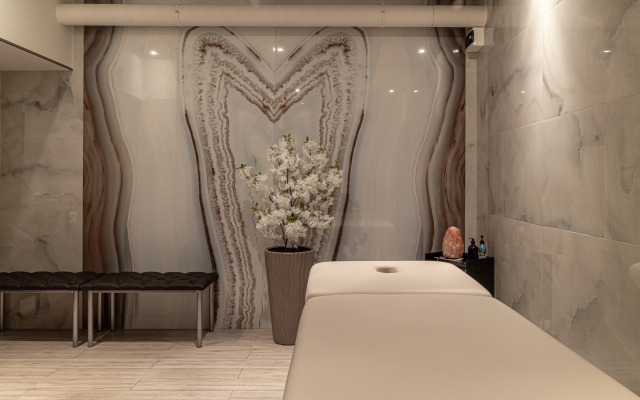 Vertex hotel