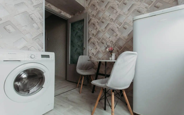 Квартира Академгородок 17а