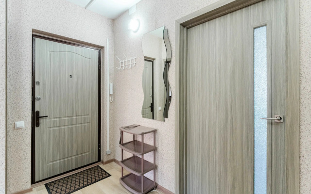 V Novom Dome Flat