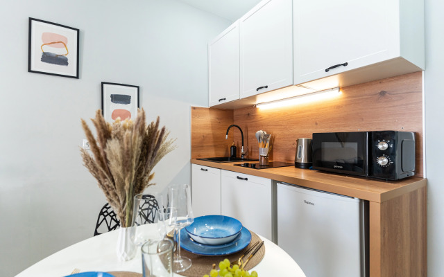 S Vidom Na More Ot LetoApart Apartments