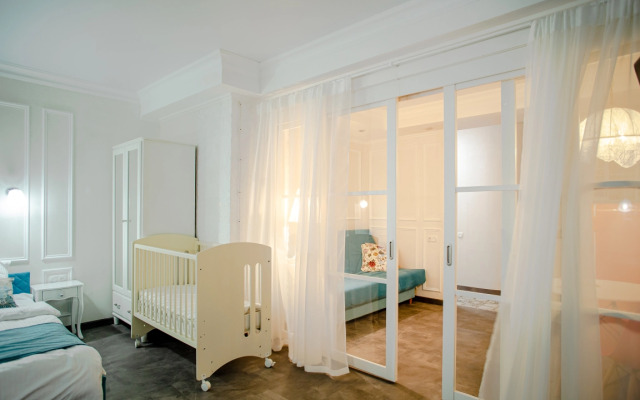 ElenaSweetHome Retro Apartment on Chistye Prudy