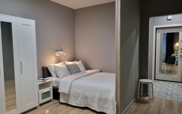 Na Gumilyovskoy ulitse 15 Flat