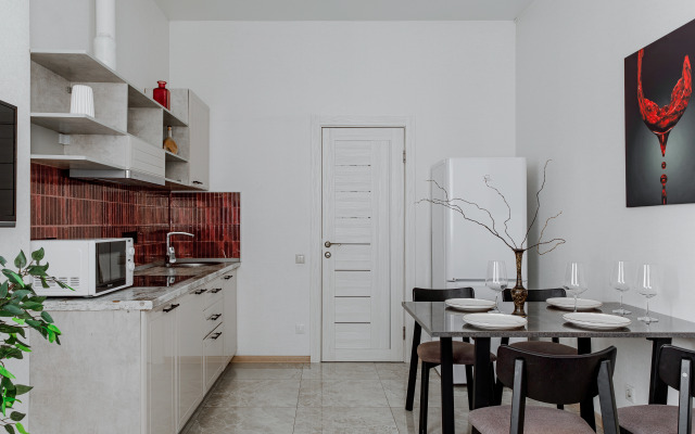 Yevrodvushka Kaminnaya Istoriya V Samom Serdtse Sochi Flat