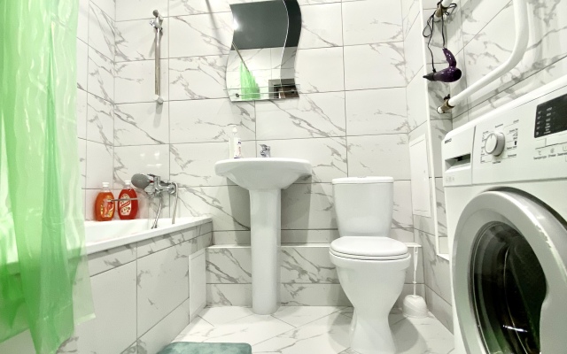 Апартаменты Проспект Молодёжный 33к1 квартира 151