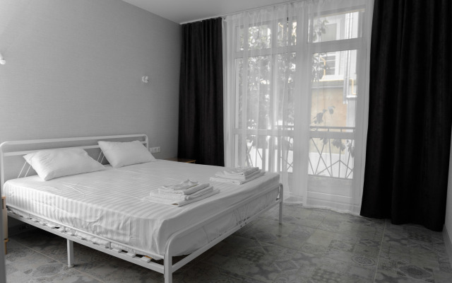 Pervy Etazh Novy Blok Flat