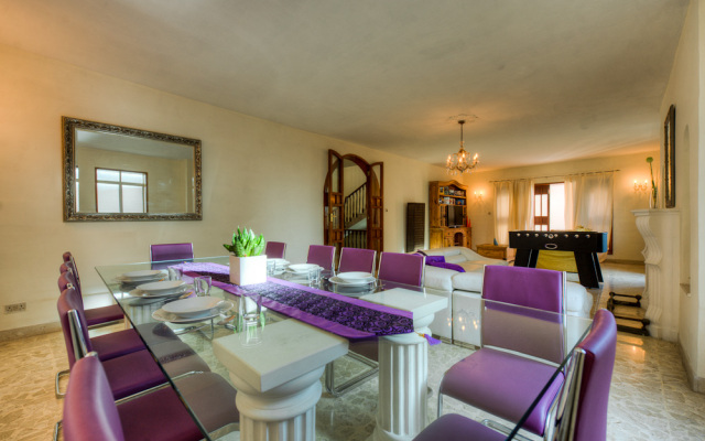 050 Fantastic Family Fun Villa St Julians