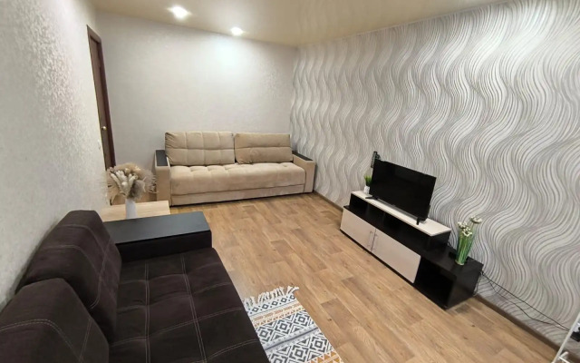 Апартаменты Октябрьской революции