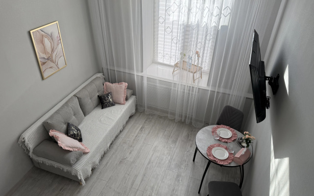 Studiya v istoricheskom tsentre Samary Flat