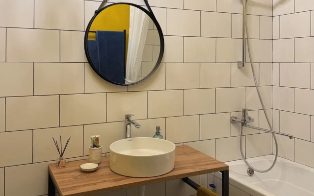 Uyutnaya Ryadom S Korolevskimi Vorotami Flat