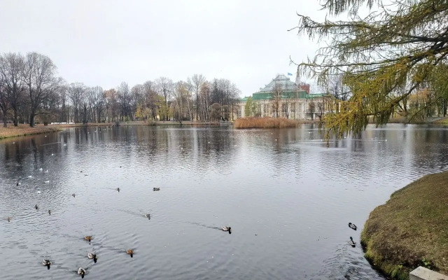 Atmosfernaya Studiya U Tavricheskogo Flat