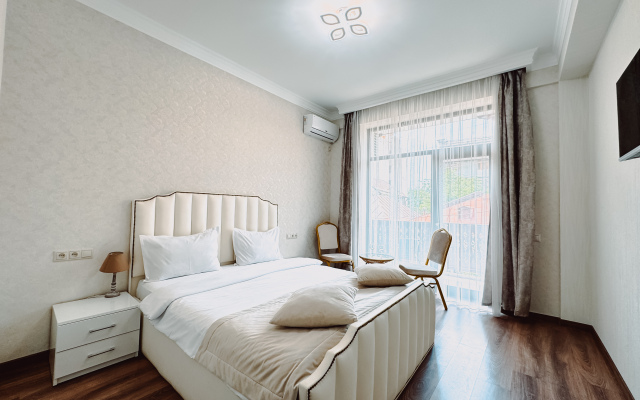 Armenia Hotel