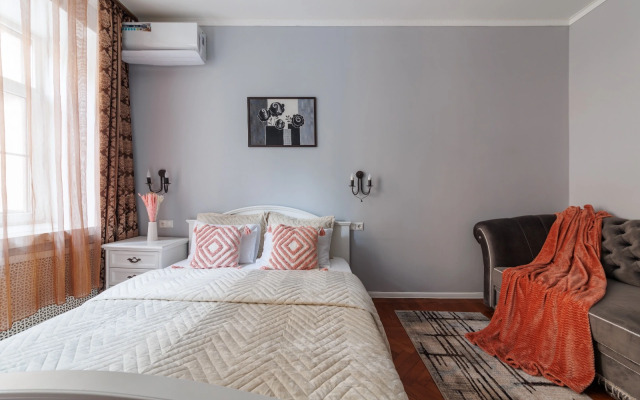 Апартаменты 4-комнатные на Лиговском 44 DereMRents