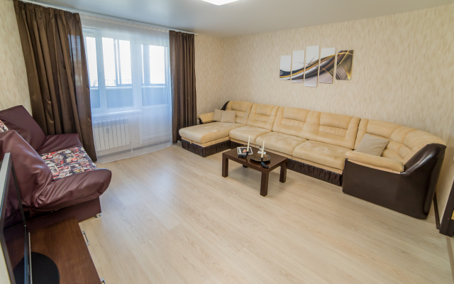 Апартаменты на Чкалова 242