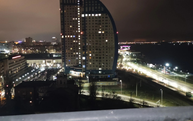 Uyutnaya Na Beregu Volgi Flat